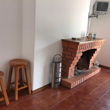 Europa Apart Bed and Breakfast Castanheira de Pera Exteriör bild